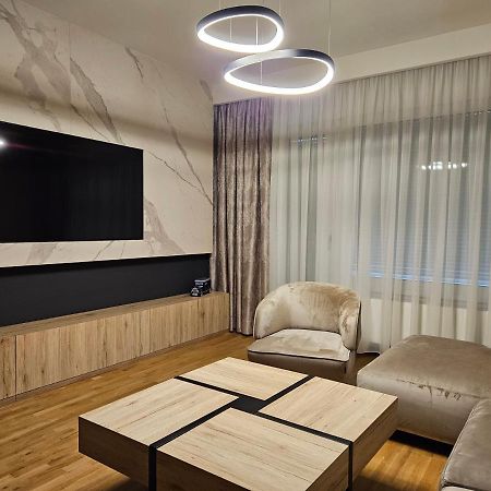 Adav Luxus Apartment Visoko Kültér fotó
