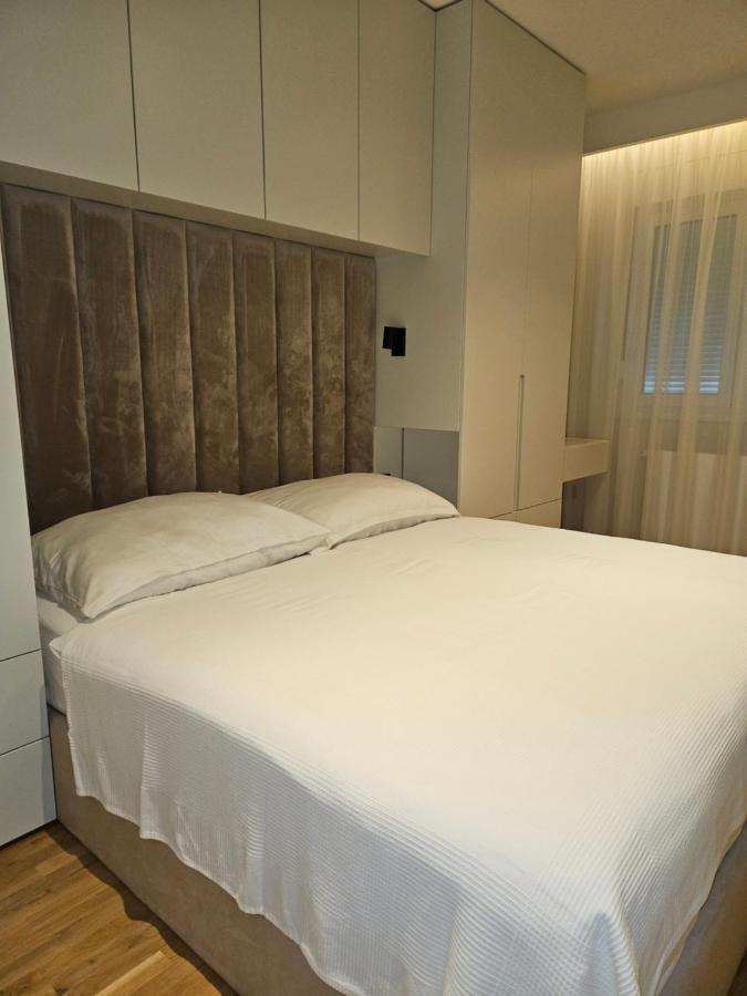 Adav Luxus Apartment Visoko Kültér fotó